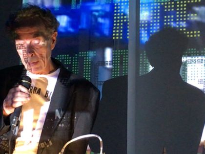 15.05.2019 | Poésies numériques performées – lecture Jacques Donguy